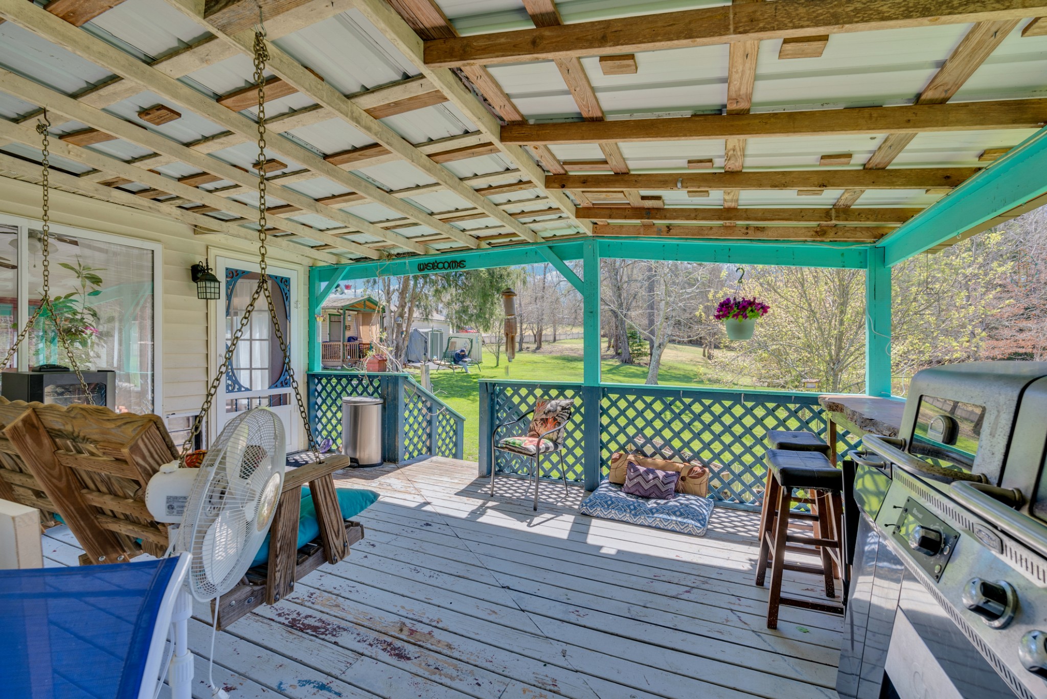 105 Dripping Springs Road Monterey, TN 38574 - Photo 25 of 49 a view of a chairs and table in a patio