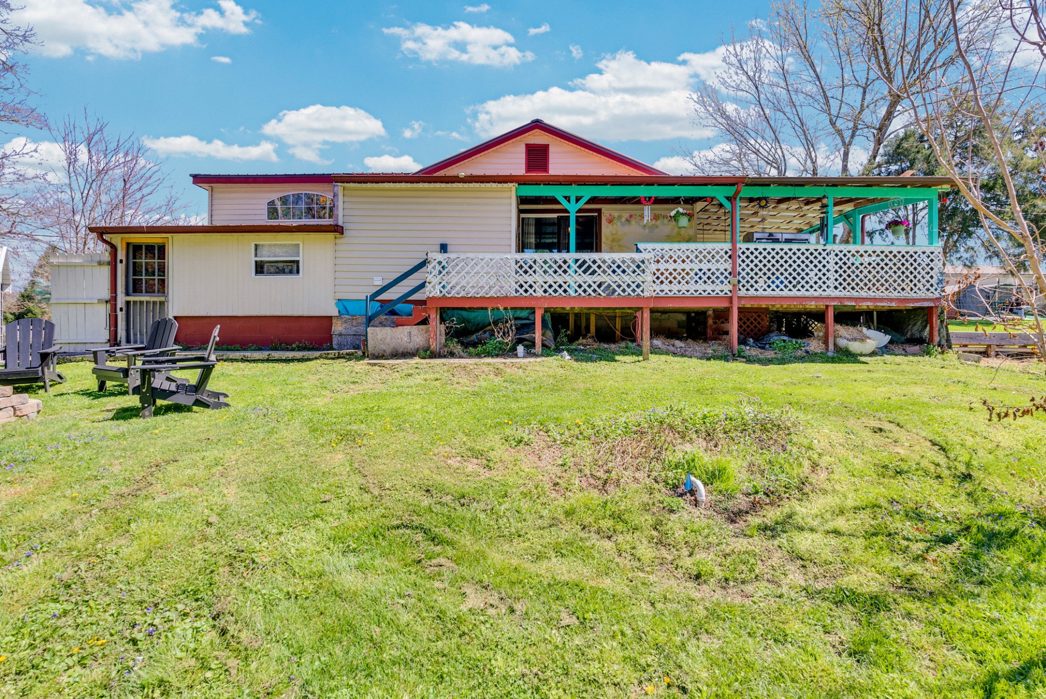 105 Dripping Springs Road Monterey, TN 38574 - Photo 28 of 49 a front view of house with yard and outdoor seating
