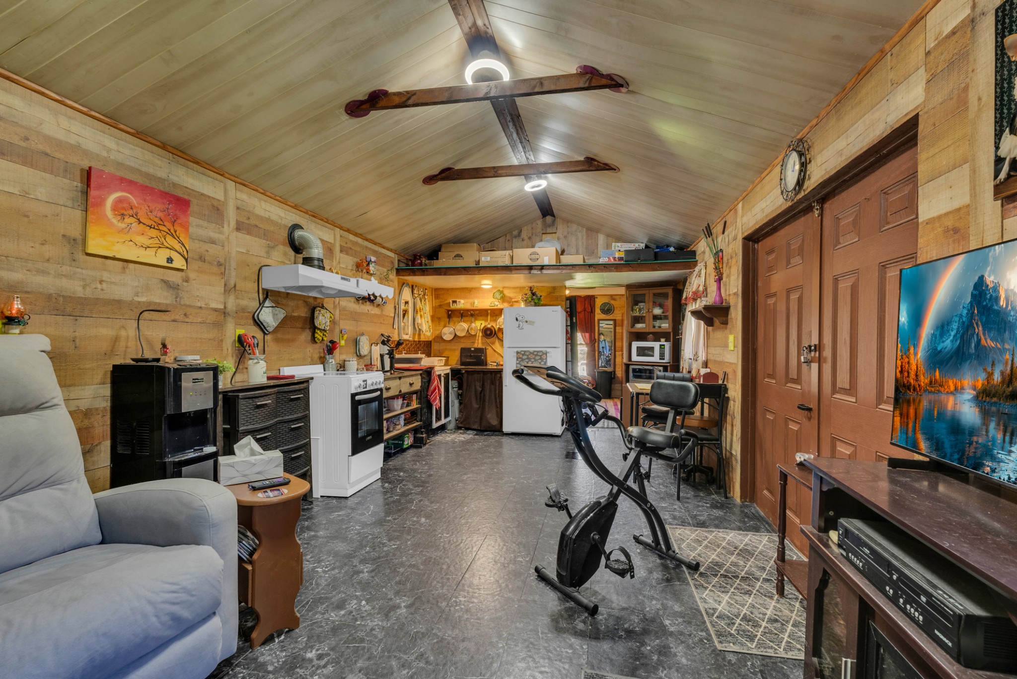 105 Dripping Springs Road Monterey, TN 38574 - Photo 40 of 49 a view of a room with gym equipment