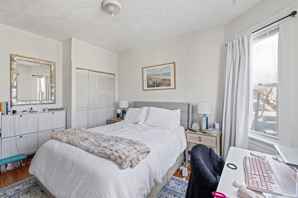 451 East 7th Street Boston, MA 02127 - Photo 11 of 19