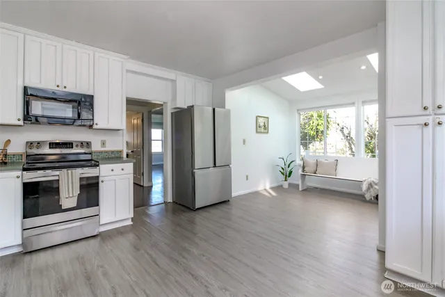 $864,000 | 1514 Rainier Street, Steilacoom, WA 98388