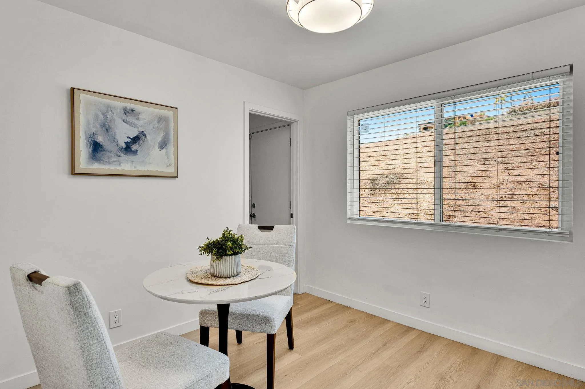 9130 Shadow Hill Road Santee, CA 92071 - Photo 13 of 52 Gallery Image 13