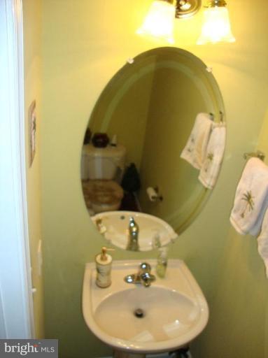 9156 Mullen Road King George, VA 22485 - Photo 13 of 29 Powder Rm