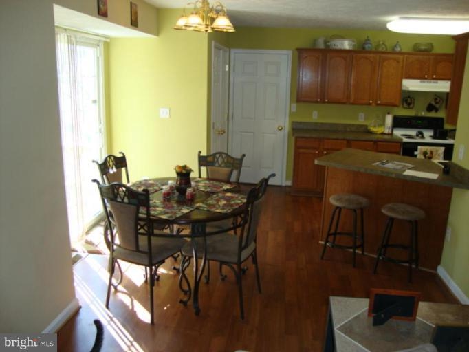9156 Mullen Road King George, VA 22485 - Photo 3 of 29 Breakfast Area