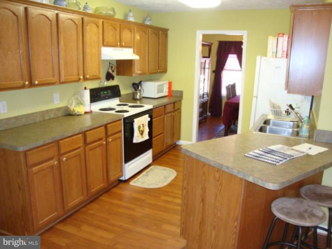 9156 Mullen Road King George, VA 22485 - Photo 6 of 29 Kitchen