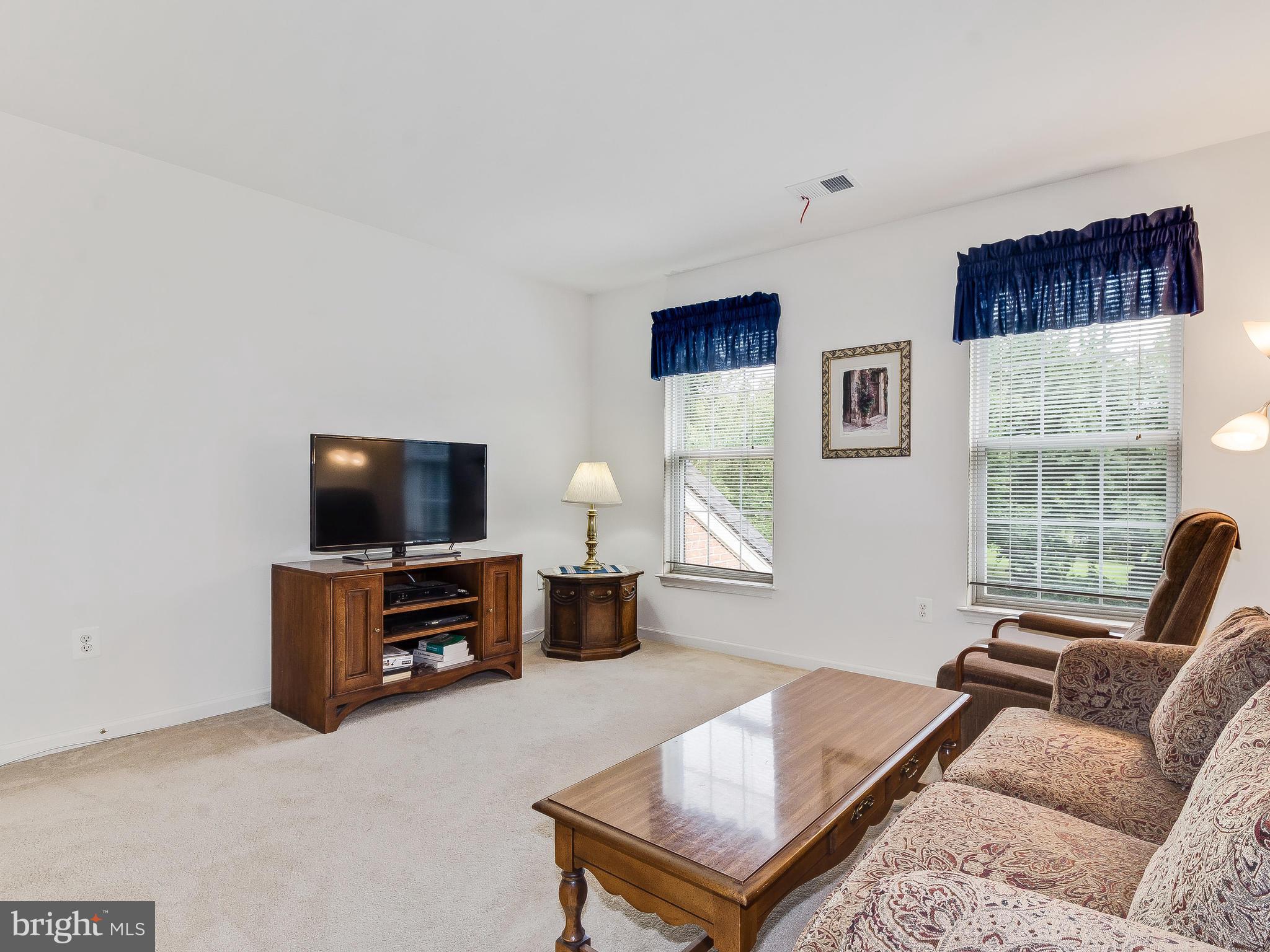 18732 Olney Mill Road Olney, MD 20832 - Photo 15 of 20 Bedroom 3