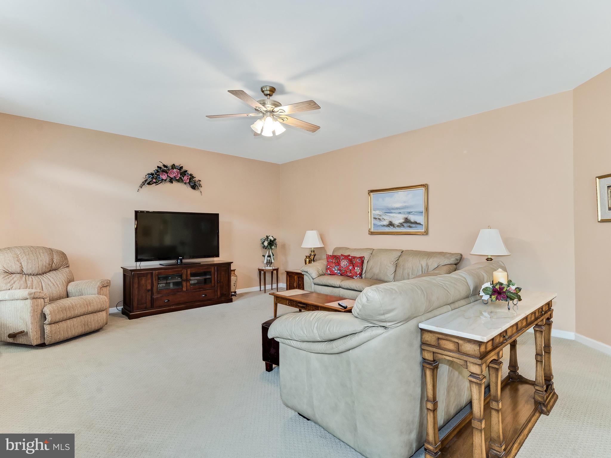 18732 Olney Mill Road Olney, MD 20832 - Photo 9 of 20 Family Room
