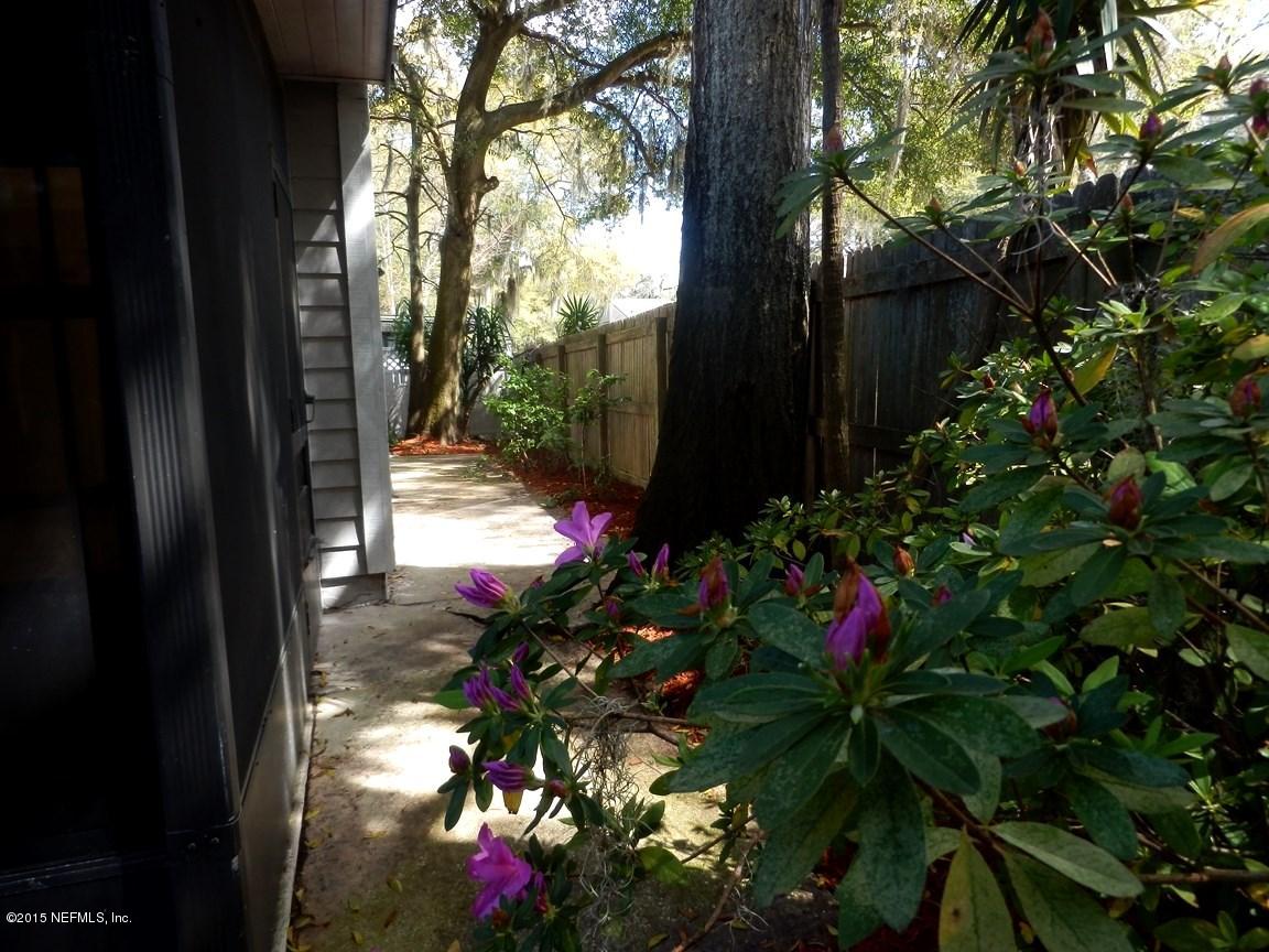 5410 Fort Caroline Road Jacksonville, FL 32277 - Photo 18 of 22 020_Backyard.jpg