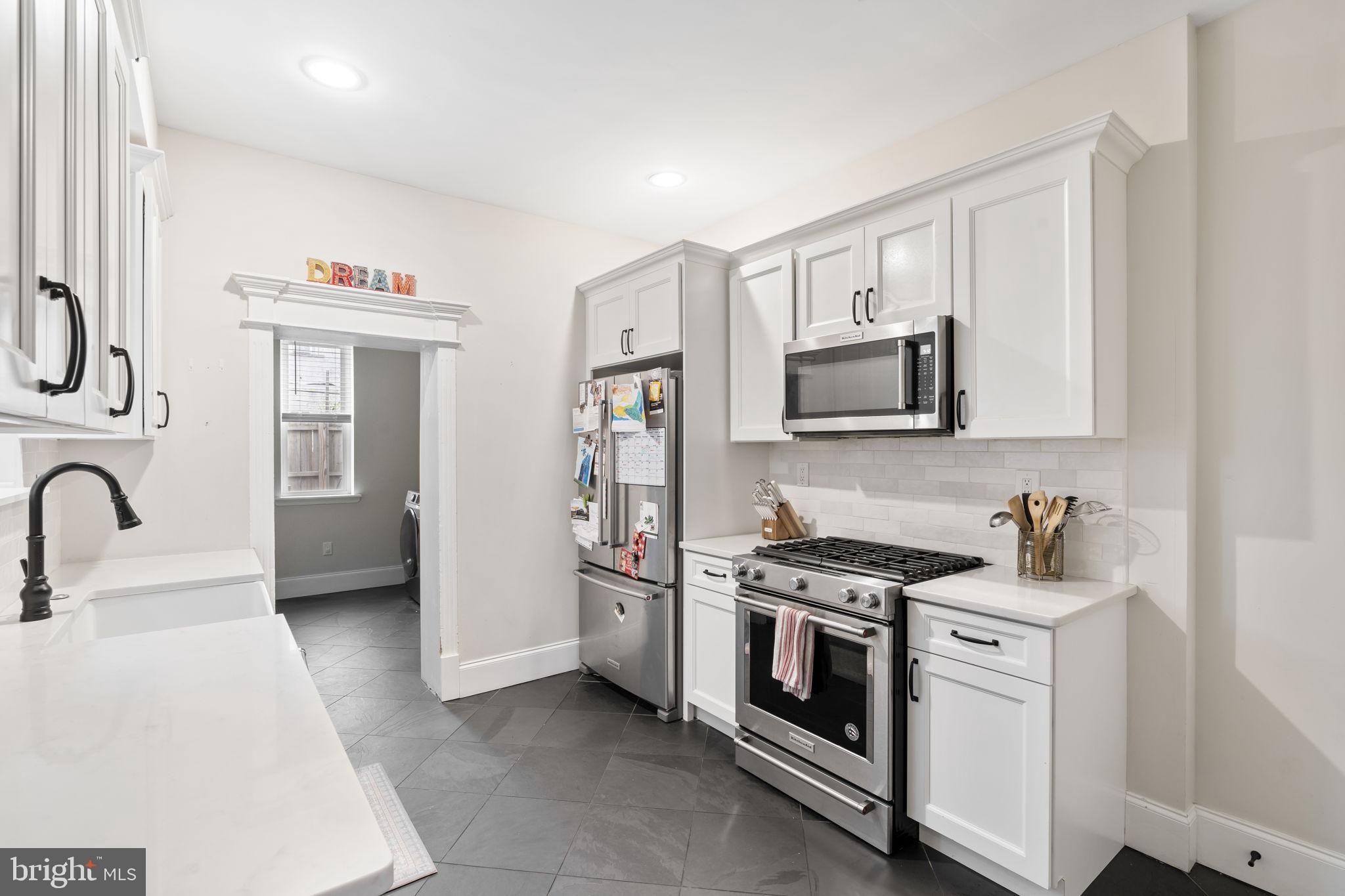 623 Mifflin Street Philadelphia, PA 19148 - Photo 13 of 25