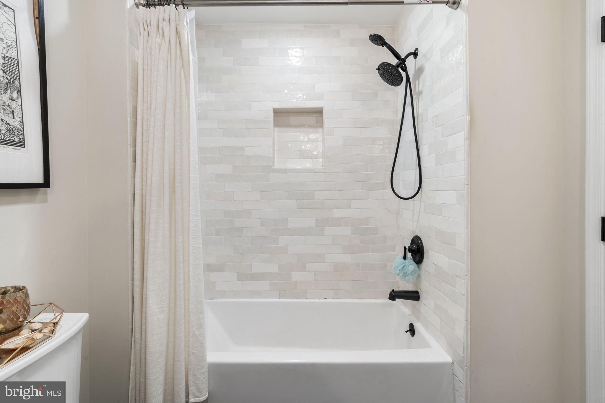 623 Mifflin Street Philadelphia, PA 19148 - Photo 22 of 25