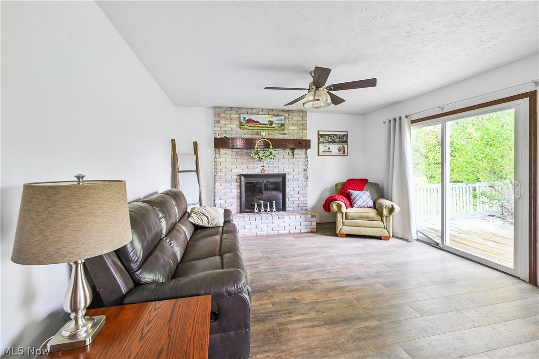 11690 Island Road Grafton, OH 44044 - Photo 17 of 43