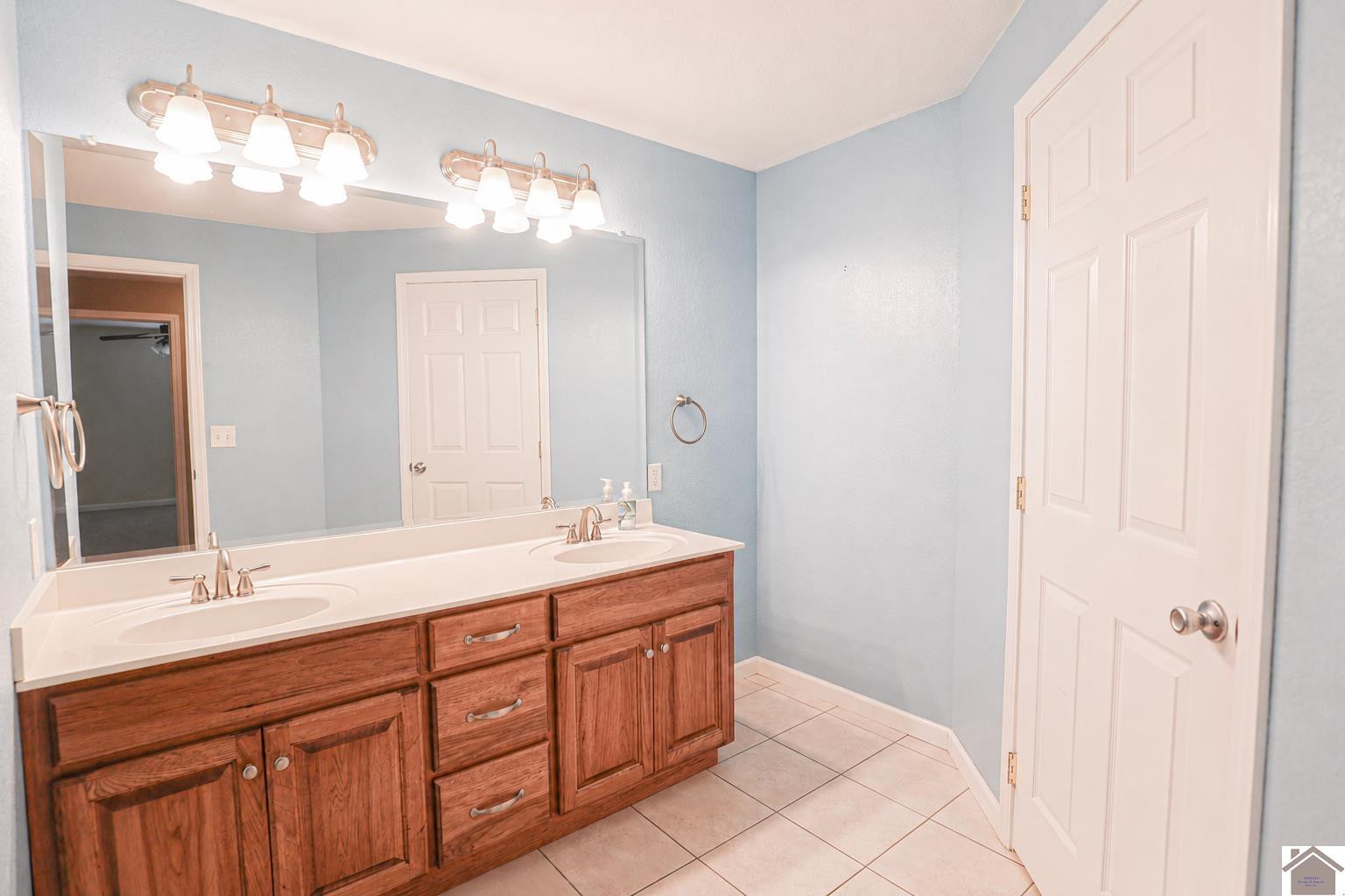 7696 Bandana Road Kevil, KY 42053 - Photo 41 of 50 Bathroom