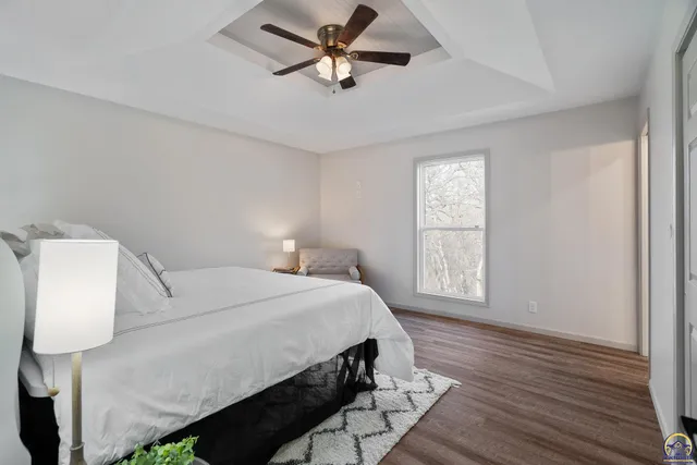 $379,900 | 3104 Southeast Pisces Avenue, Topeka, KS 66605