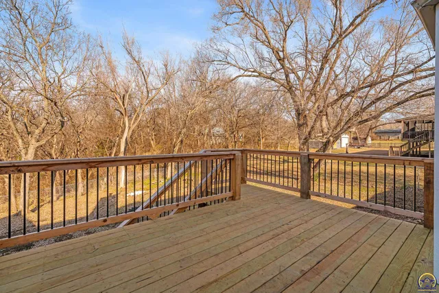 $379,900 | 3104 Southeast Pisces Avenue, Topeka, KS 66605