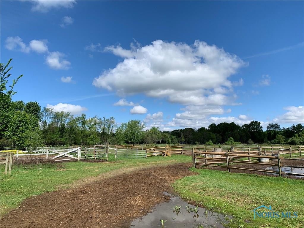 12210 Monclova Road Swanton, OH 43558 - Photo 23 of 39 Gallery Image 23
