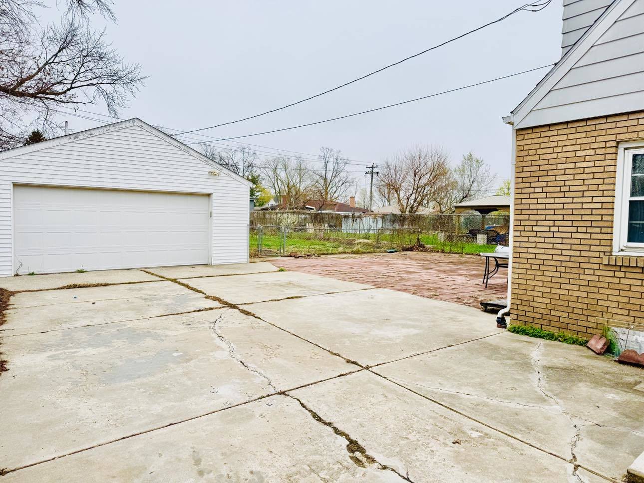 225 North Church Road Bensenville, IL 60106 - Photo 2 of 37 Gallery Image 2