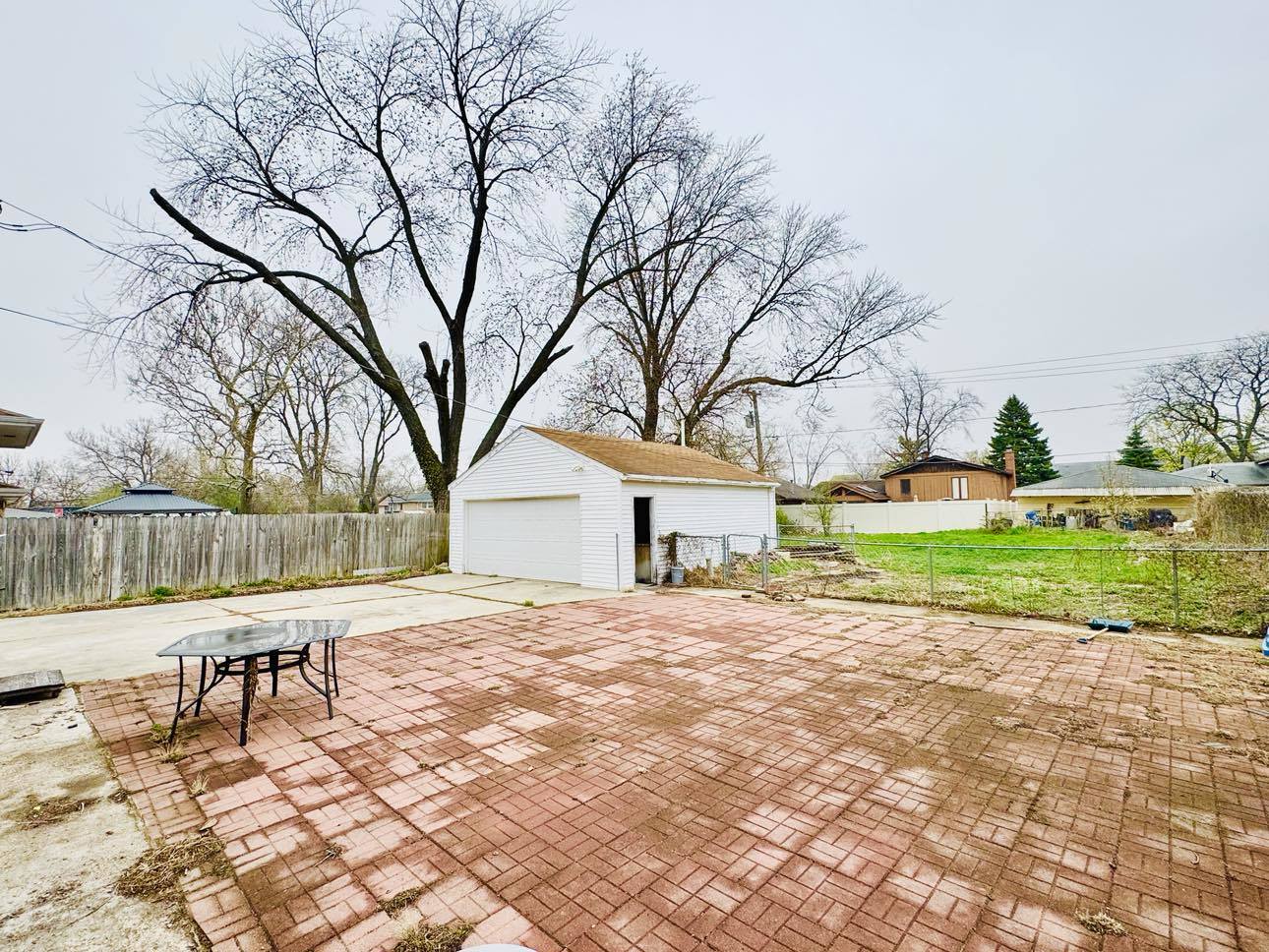 225 North Church Road Bensenville, IL 60106 - Photo 3 of 37 Gallery Image 3