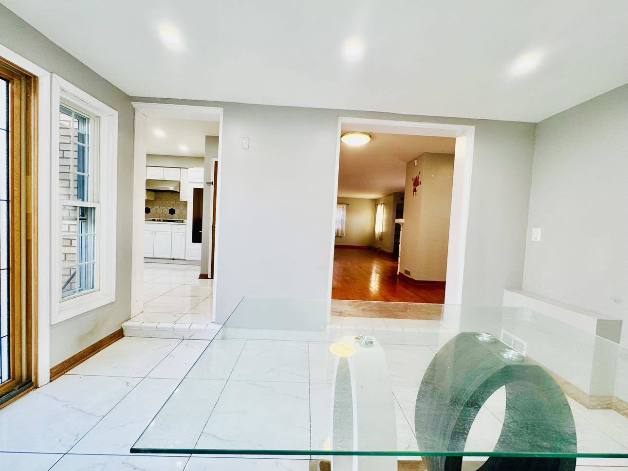 225 North Church Road Bensenville, IL 60106 - Photo 6 of 37 Gallery Image 6