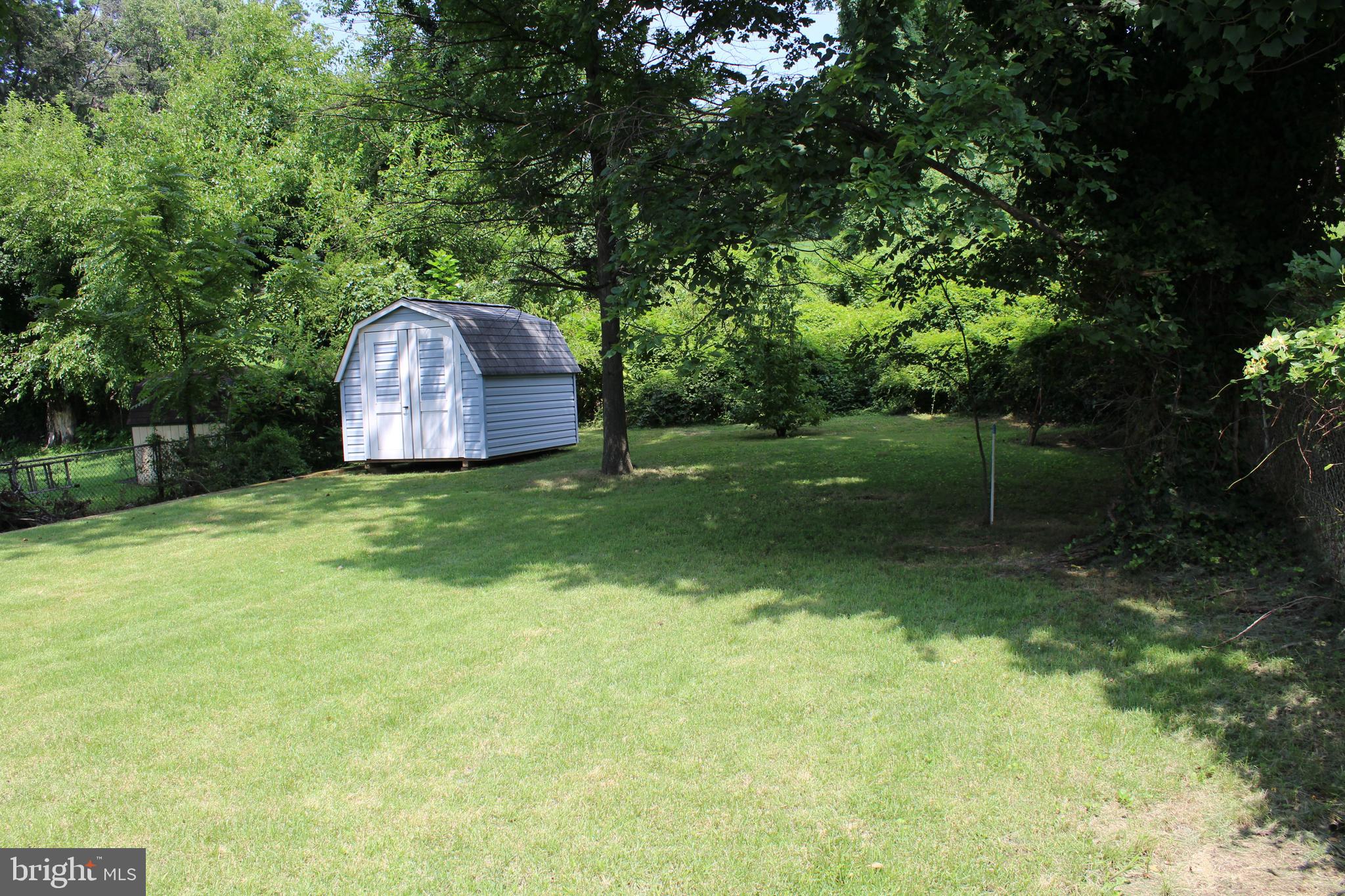 6110 Addison Road Capitol Heights, MD 20743 - Photo 38 of 44 Private Yard