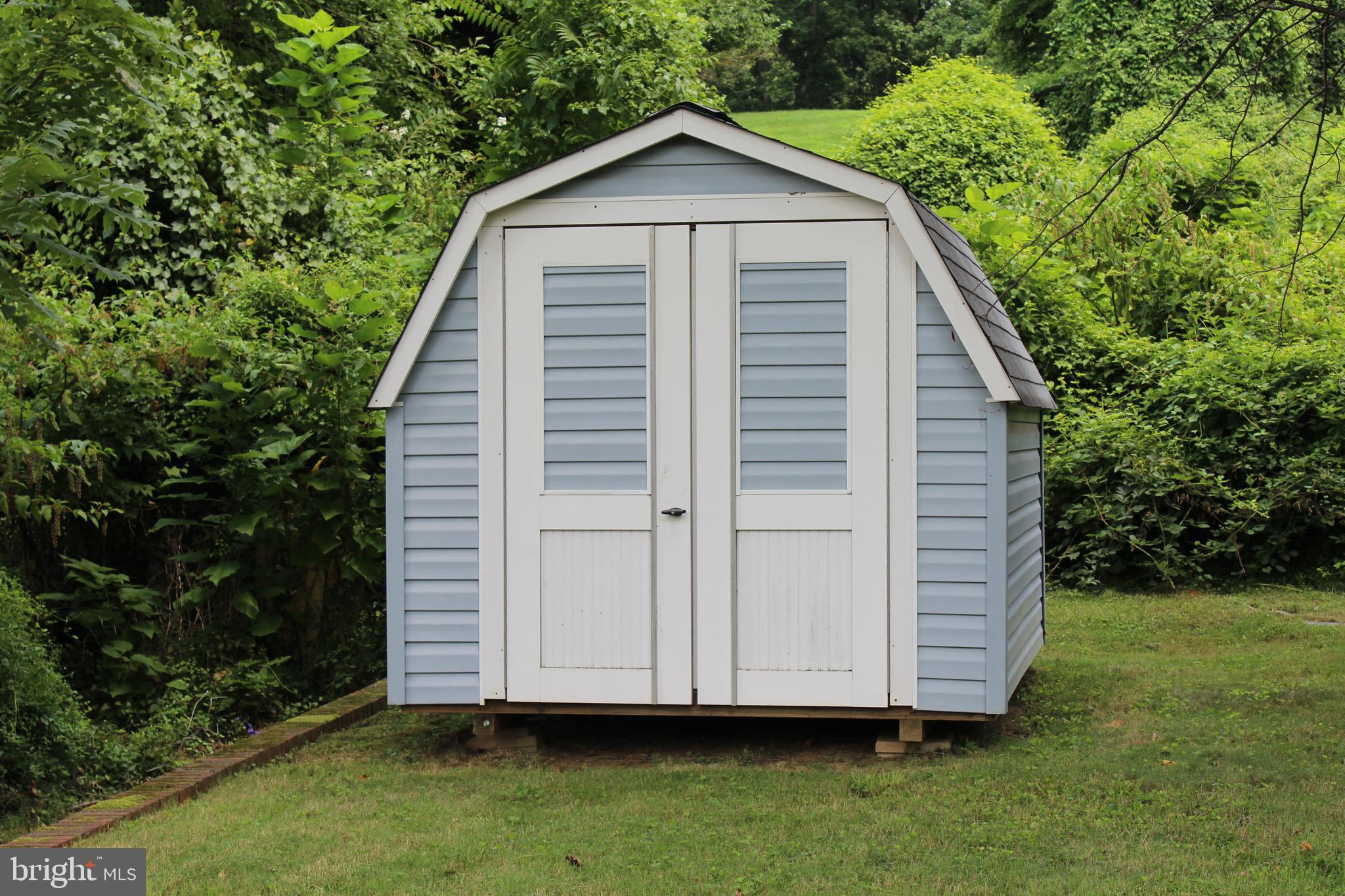 6110 Addison Road Capitol Heights, MD 20743 - Photo 40 of 44 Large Shed