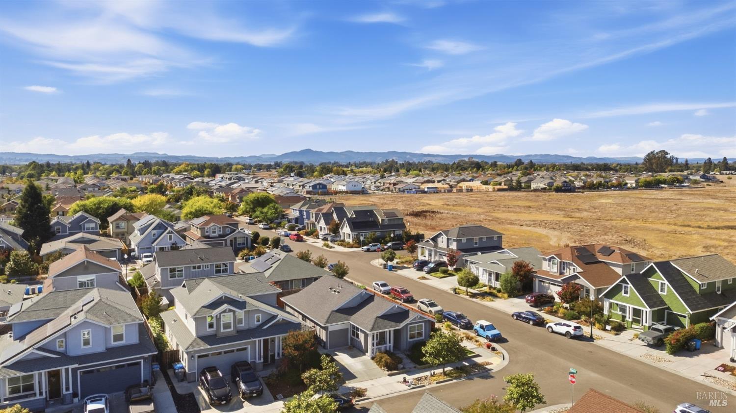 2325 Dancing Penny Way Santa Rosa, CA 95403 - Photo 6 of 50 Gallery Image 6