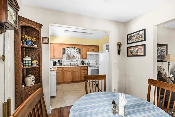 $220,000 | 2715 East 6th Street, Superior, WI 54880