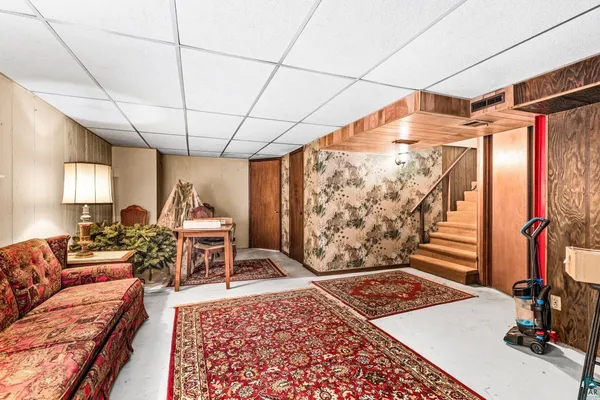 $220,000 | 2715 East 6th Street, Superior, WI 54880