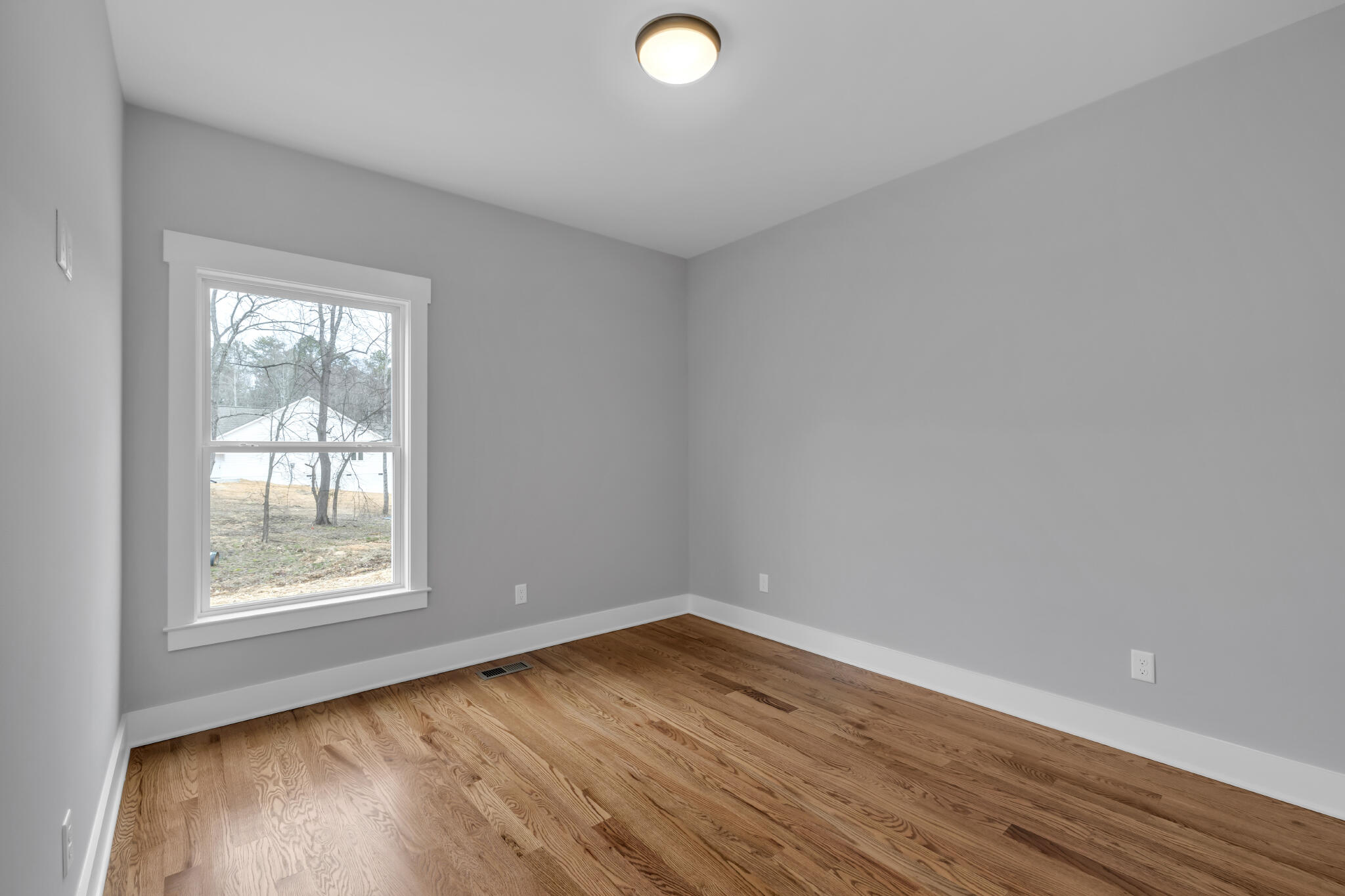 9358 Barbee Road Soddy Daisy, TN 37379 - Photo 13 of 15 4A8A6357