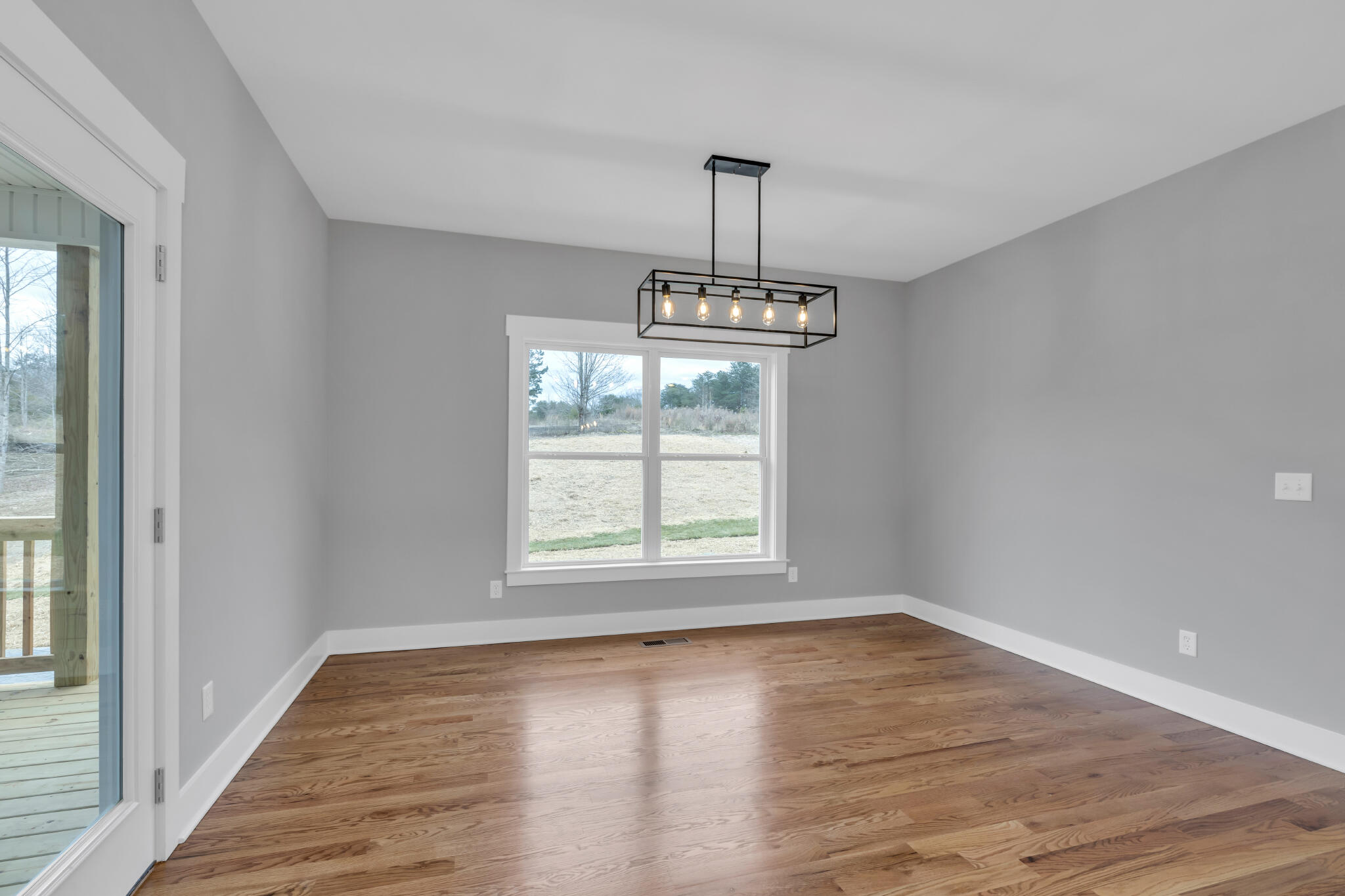 9358 Barbee Road Soddy Daisy, TN 37379 - Photo 6 of 15 4A8A6376