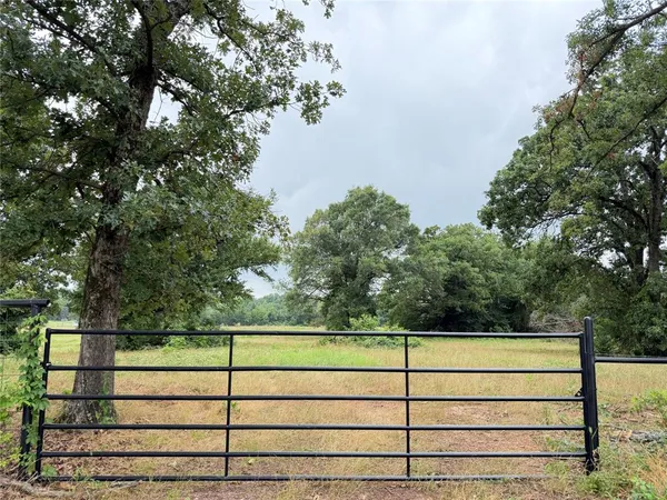 $279,900 | 1000 St Cookville Tx 75558, Omaha, TX 75571