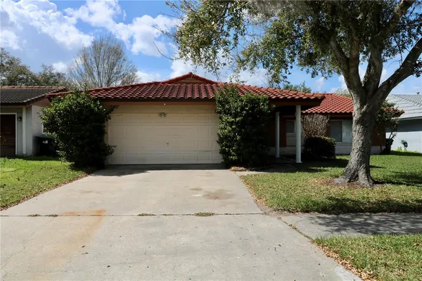 $2,300 | 10322 Manila Bay Drive, Orlando, FL 32821