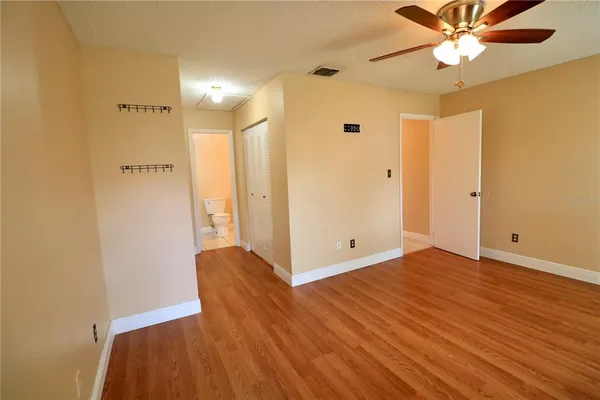 $2,300 | 10322 Manila Bay Drive, Orlando, FL 32821