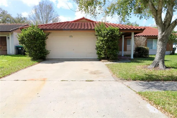 $2,300 | 10322 Manila Bay Drive, Orlando, FL 32821