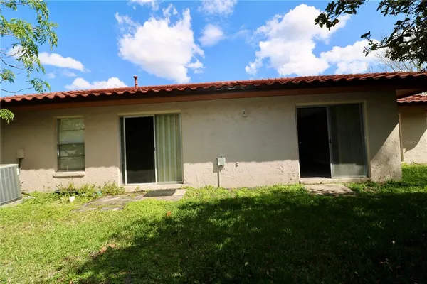 $2,300 | 10322 Manila Bay Drive, Orlando, FL 32821