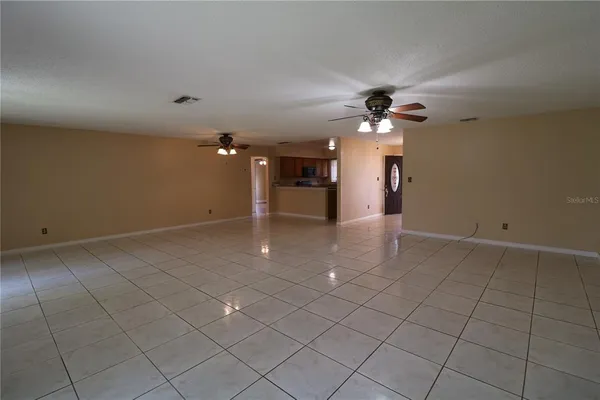 $2,300 | 10322 Manila Bay Drive, Orlando, FL 32821