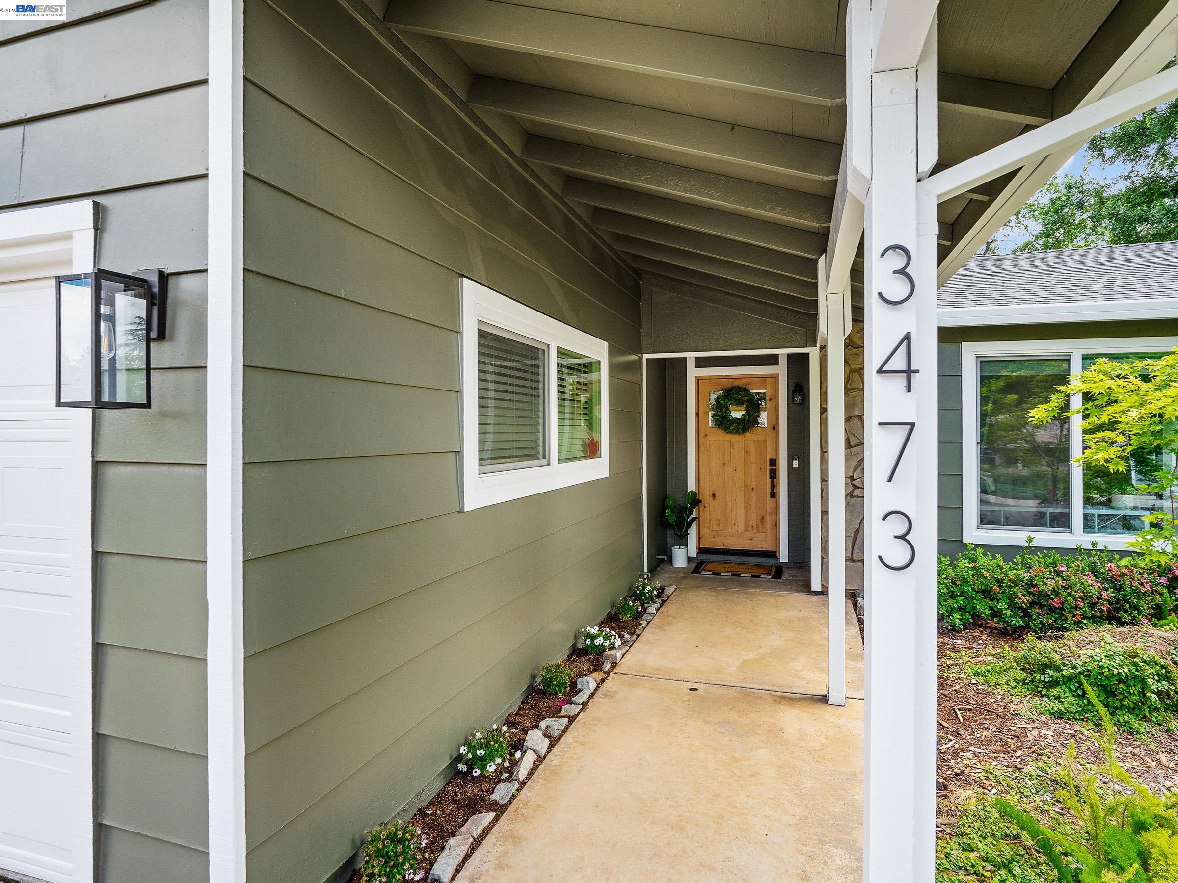 3473 Corwin Court Loomis, CA 95650 - Photo 3 of 31