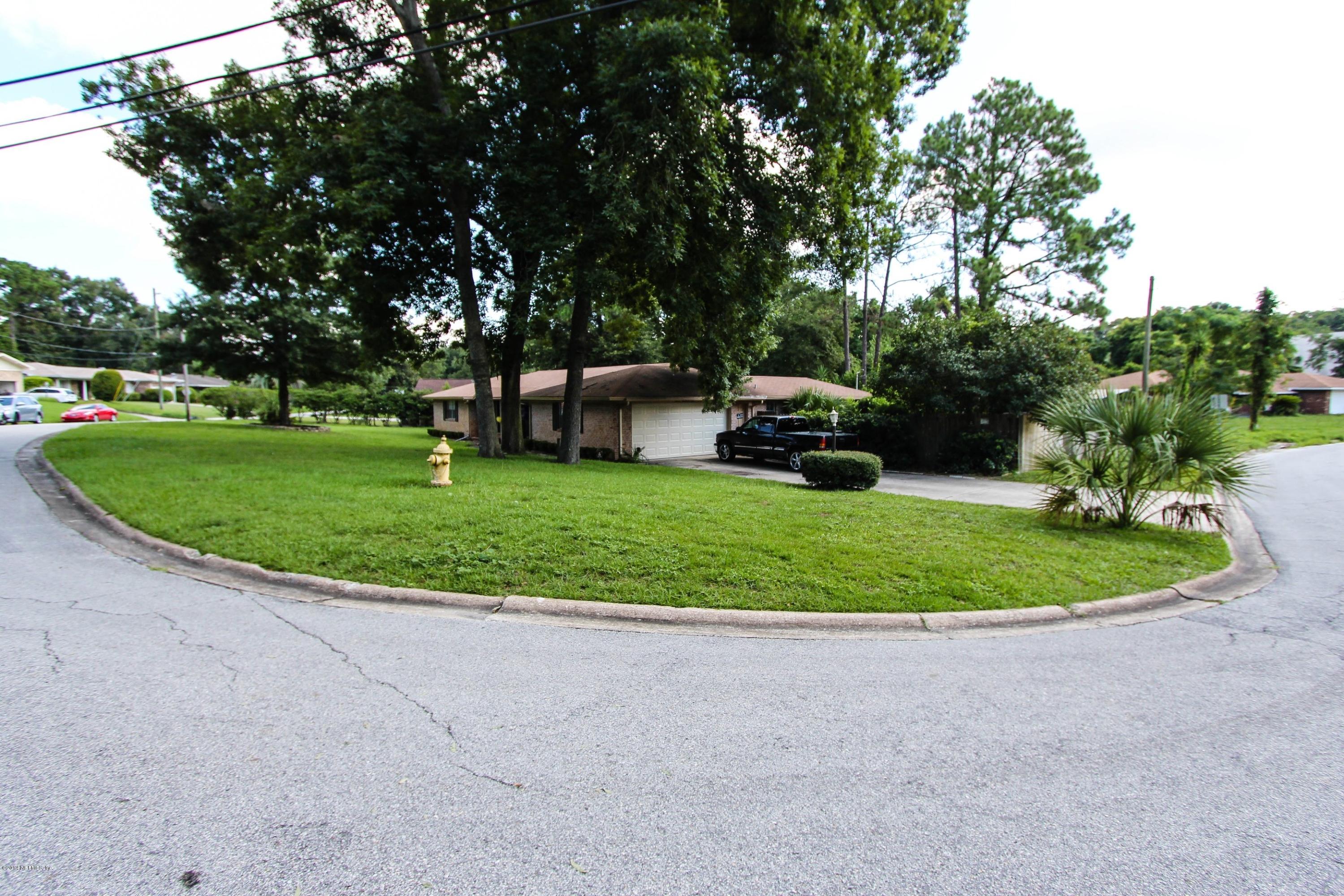 1109 Alderman Road East Jacksonville, FL 32211 - Photo 3 of 26 Front View 3