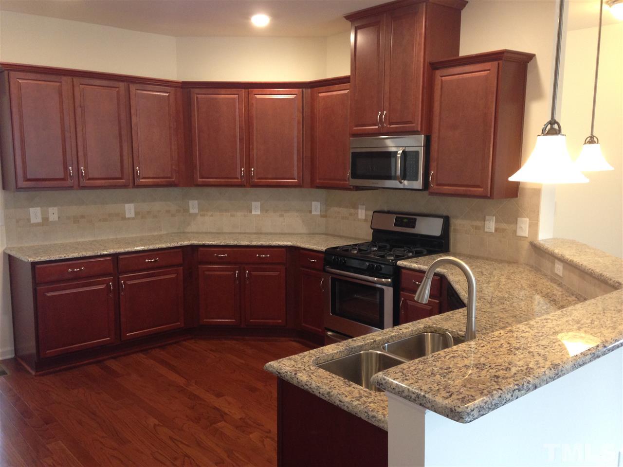 633 Edgewater Ridge Court Apex, NC 27523 - Photo 3 of 21 Gallery Image 3