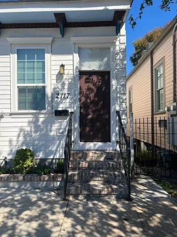$1,850 | 2117 Foucher Street, New Orleans, LA 70115