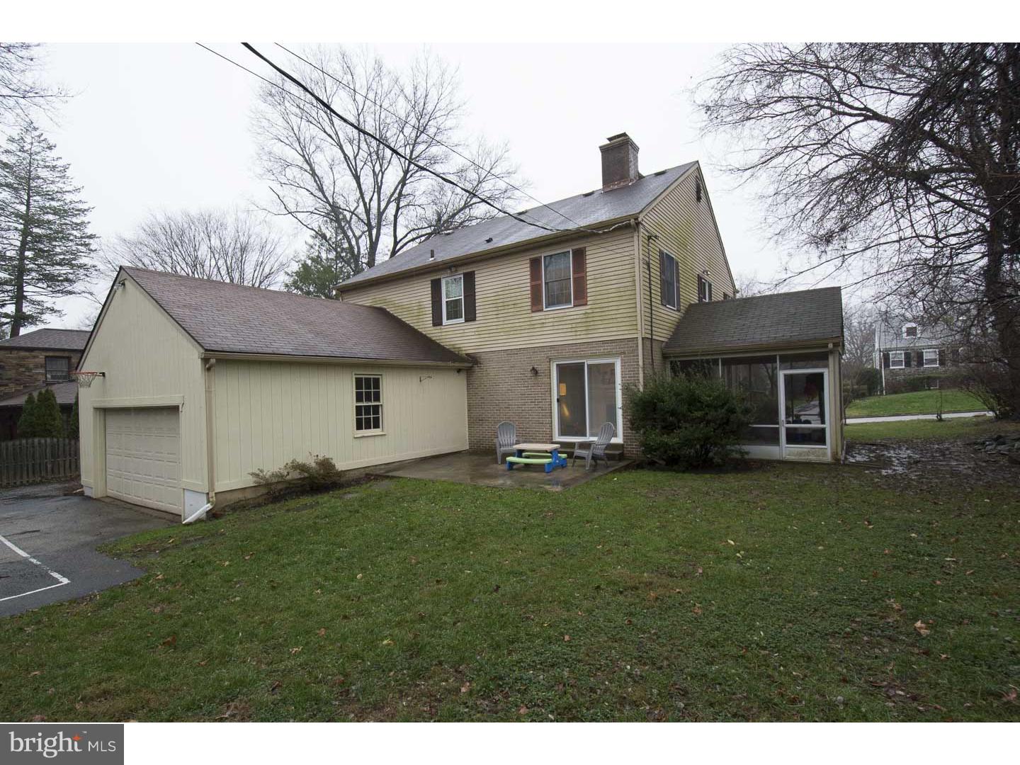 909 Cedar Grove Road Wynnewood, PA 19096 - Photo 2 of 22 Garage