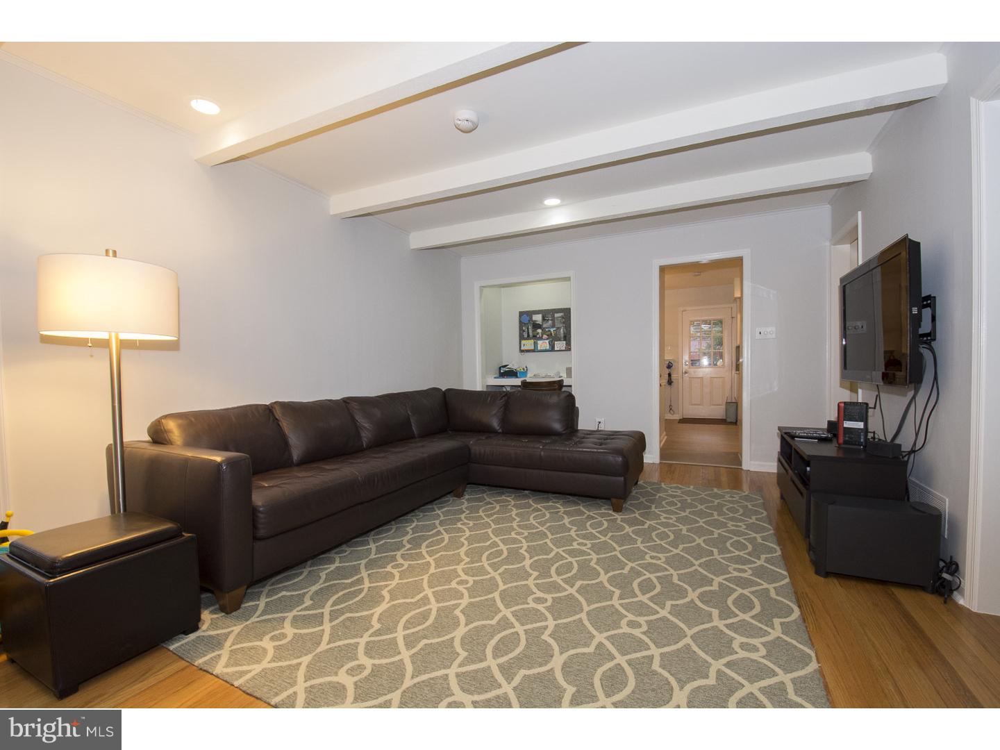 909 Cedar Grove Road Wynnewood, PA 19096 - Photo 6 of 22 Family Room