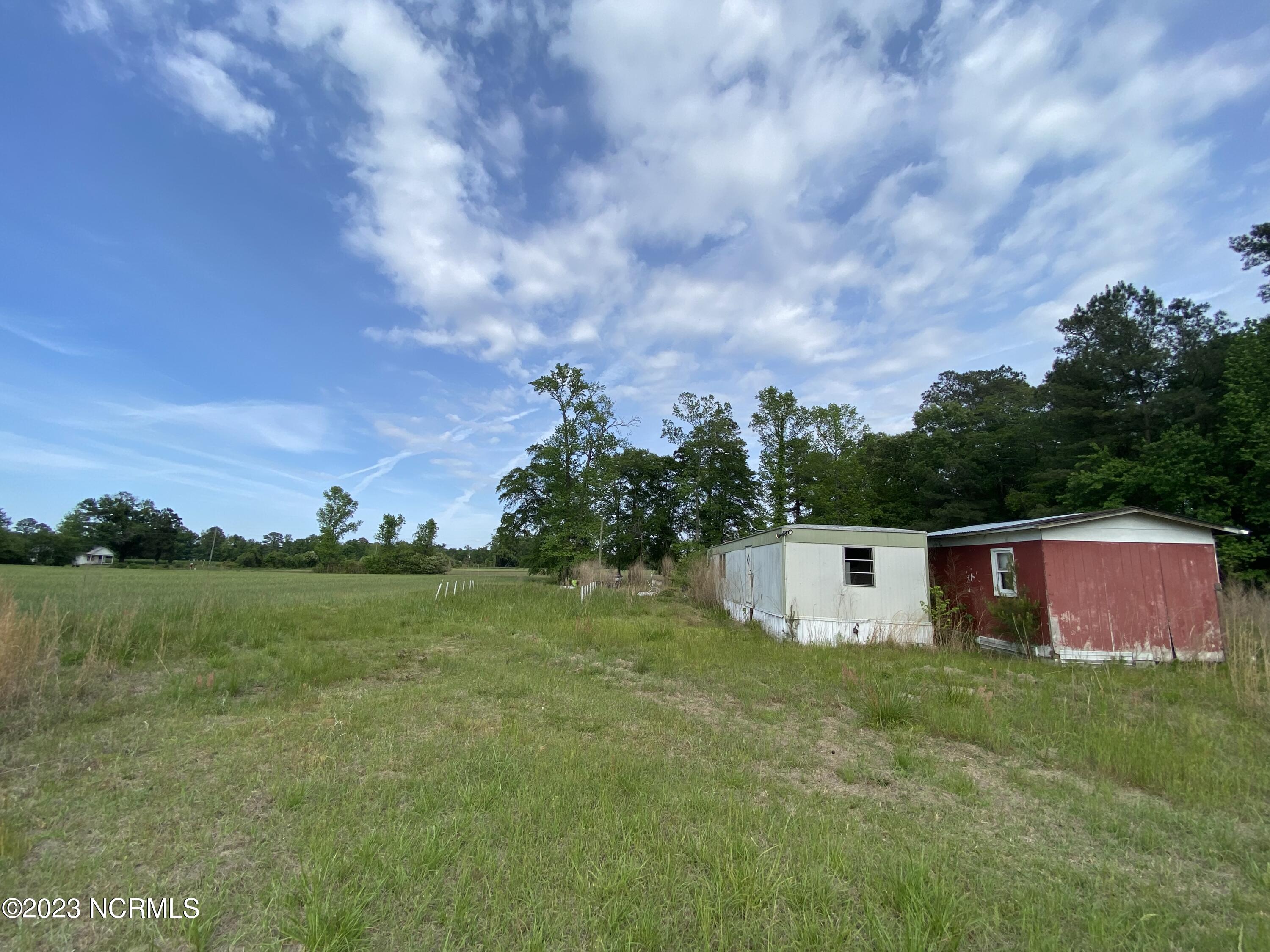 215 Avery Road Dover, NC 28526 - Photo 11 of 40 IMG-3248