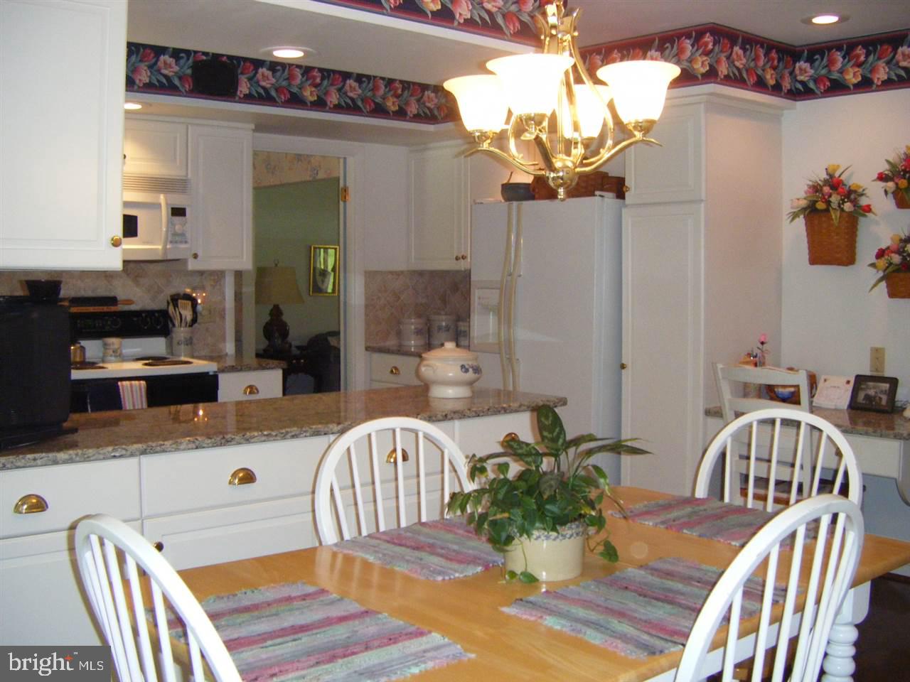 820 Woodbridge Road York, PA 17402 - Photo 7 of 21 Gallery Image 7