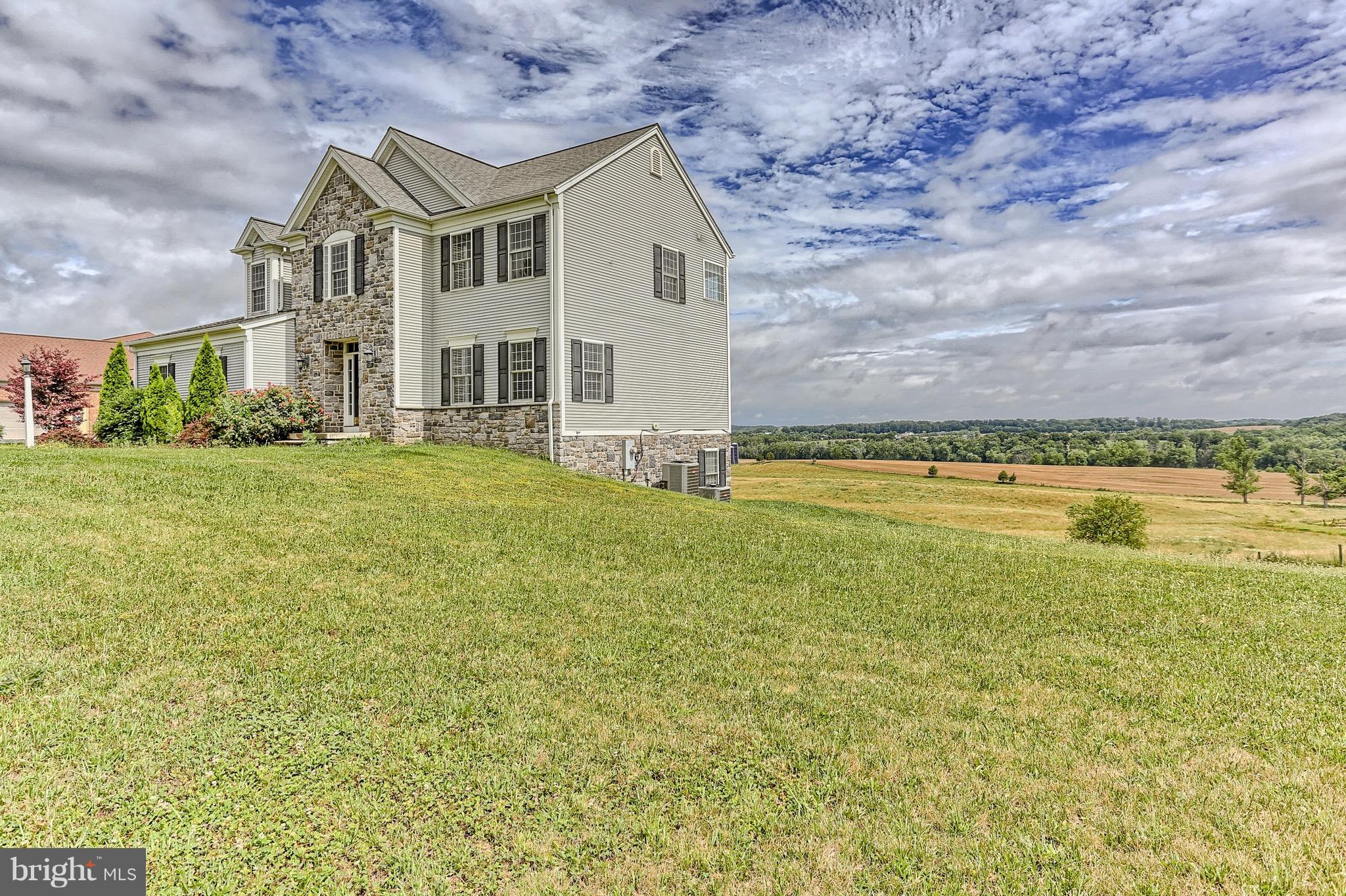 15934 Broadfording Road Hagerstown, MD 21740 - Photo 2 of 30 Exterior (Front)