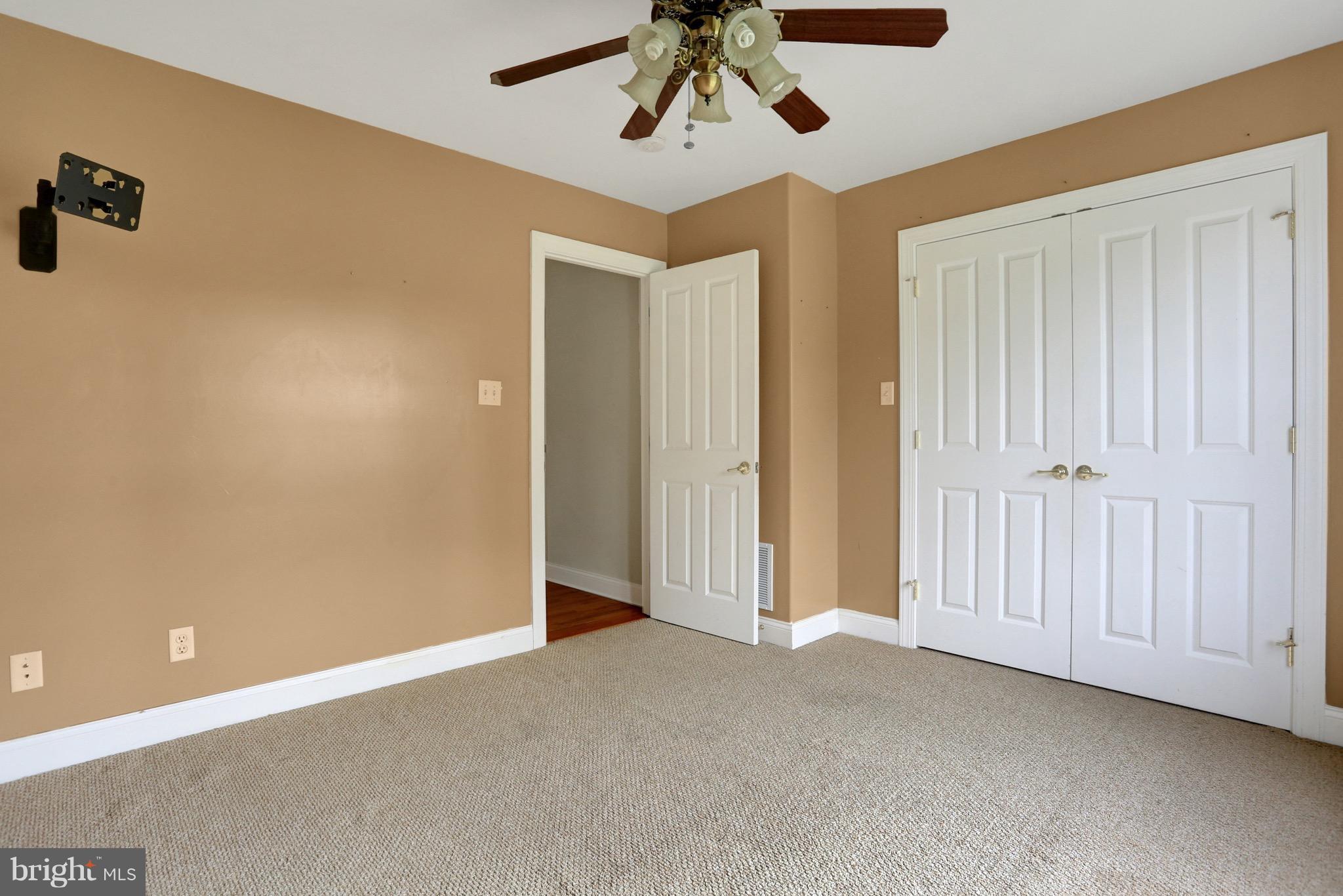 15934 Broadfording Road Hagerstown, MD 21740 - Photo 25 of 30 Bedroom