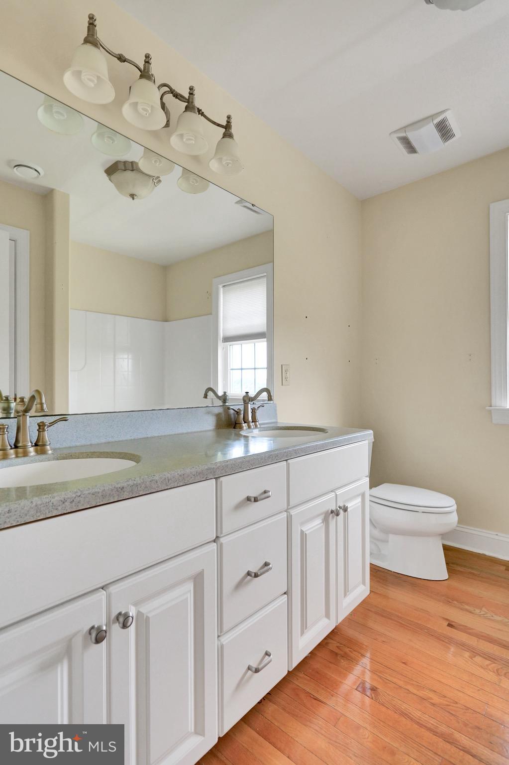 15934 Broadfording Road Hagerstown, MD 21740 - Photo 29 of 30 Bath