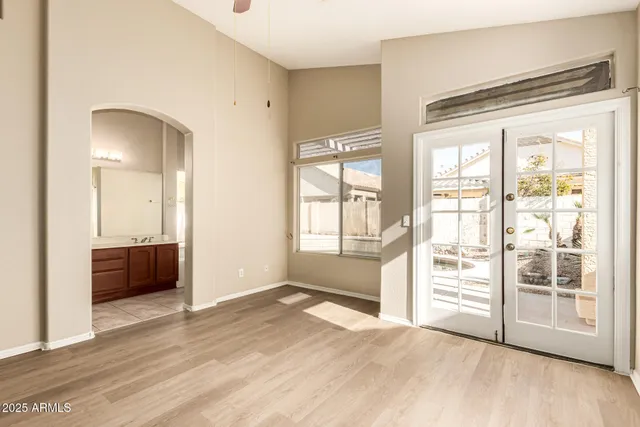 $2,395 | 16617 South 14th Street, Phoenix, AZ 85048