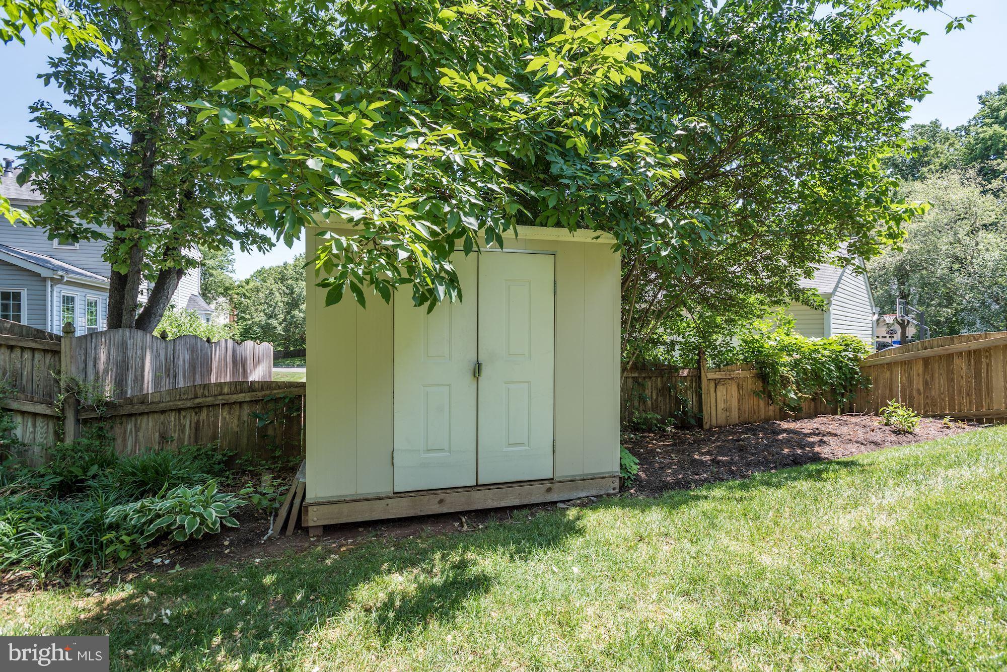 12586 Rock Ridge Road Herndon, VA 20170 - Photo 66 of 67 Gallery Image 66