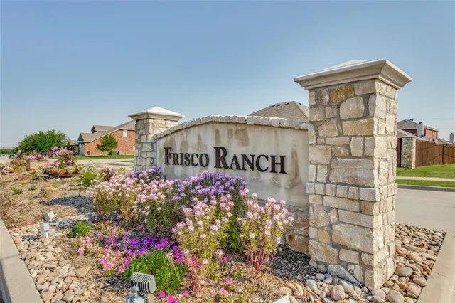 $2,100 | 1413 Lone Pine Drive, Little Elm, TX 75068