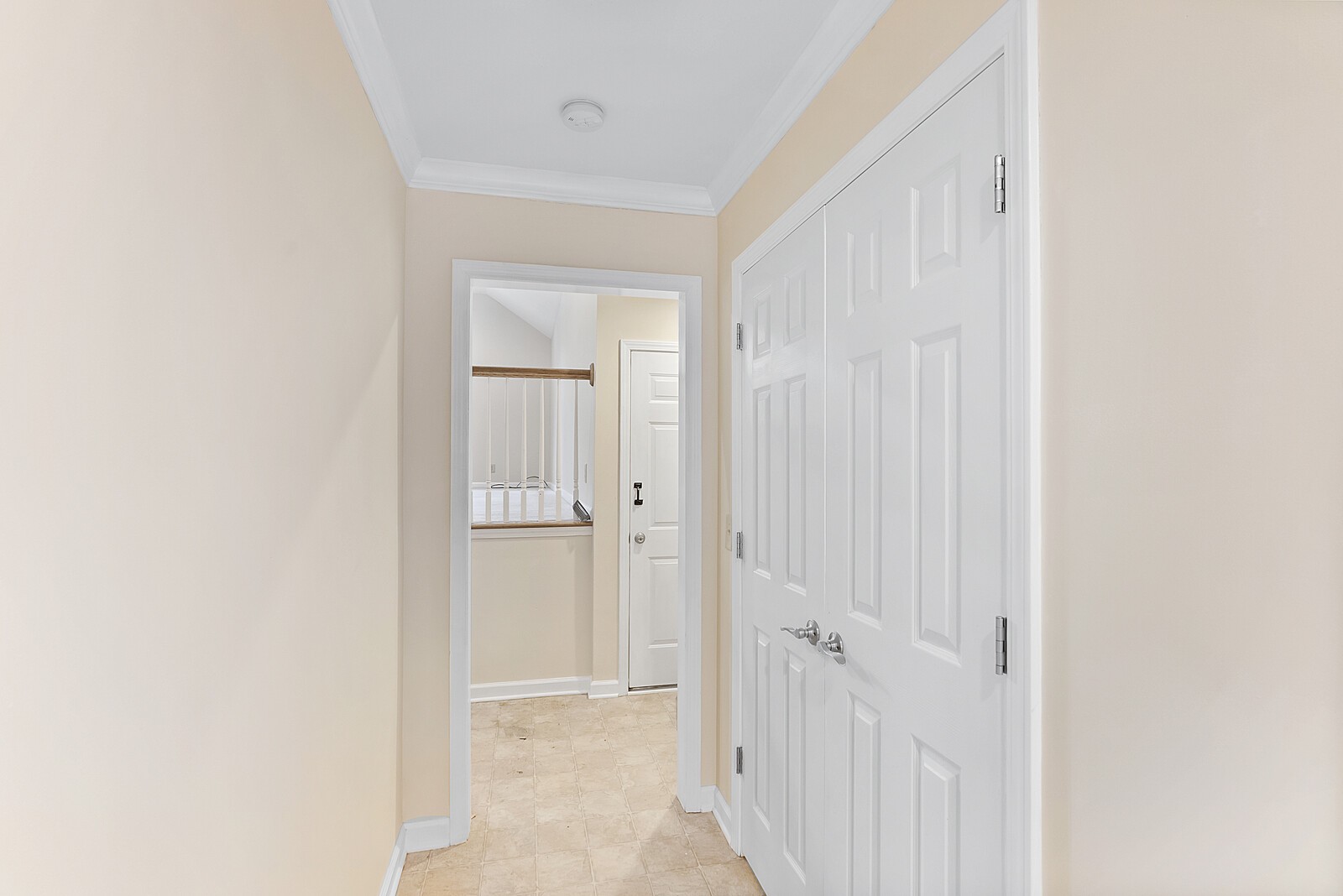 6159 H B Lee Road Springfield, TN 37172 - Photo 18 of 28 a view of a hallway with wooden floor